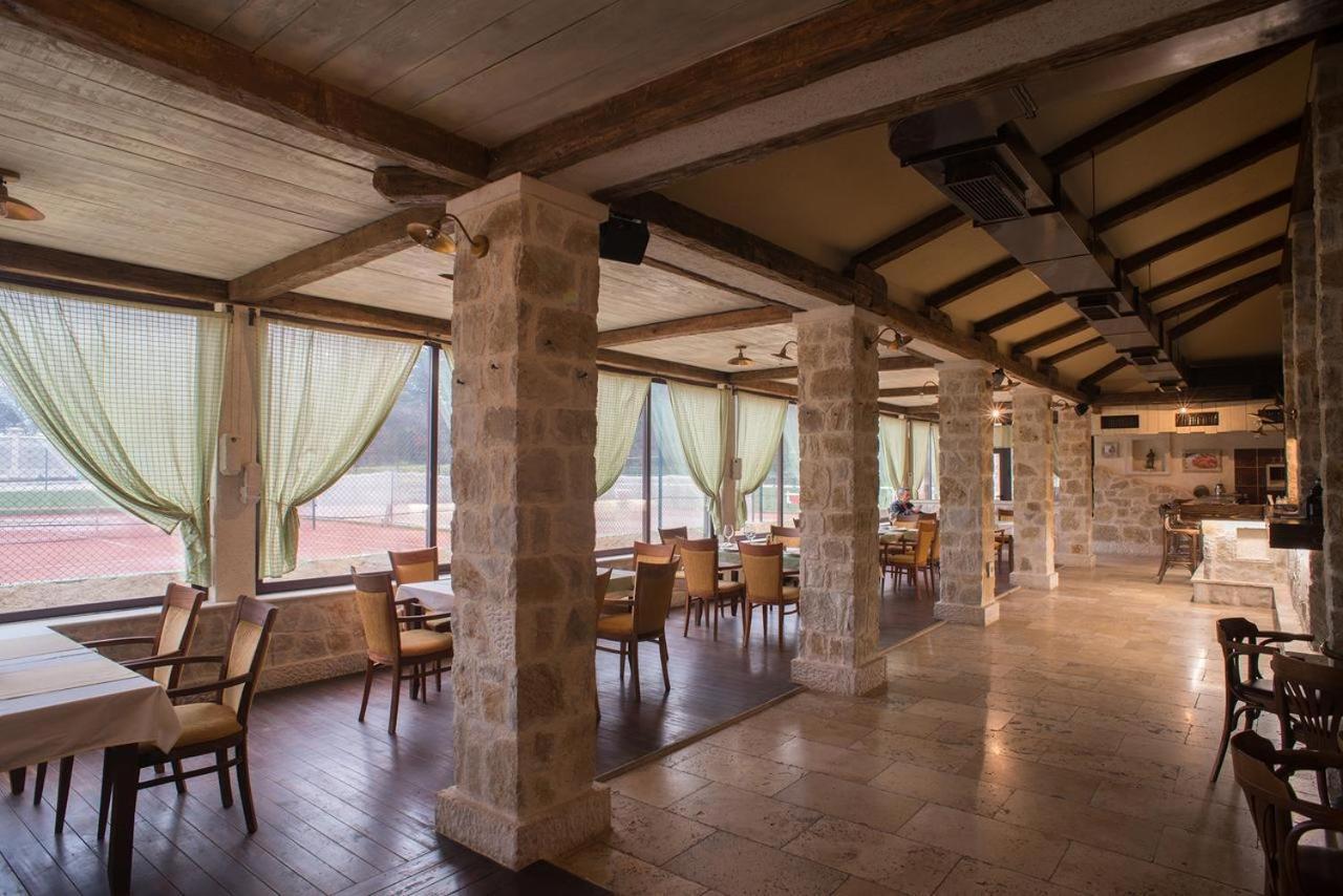 Hotel Trim Nikšić 외부 사진